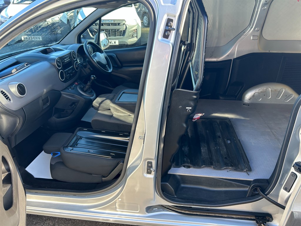 Used Peugeot Partner 2018 for sale - 77581710: Photo 13