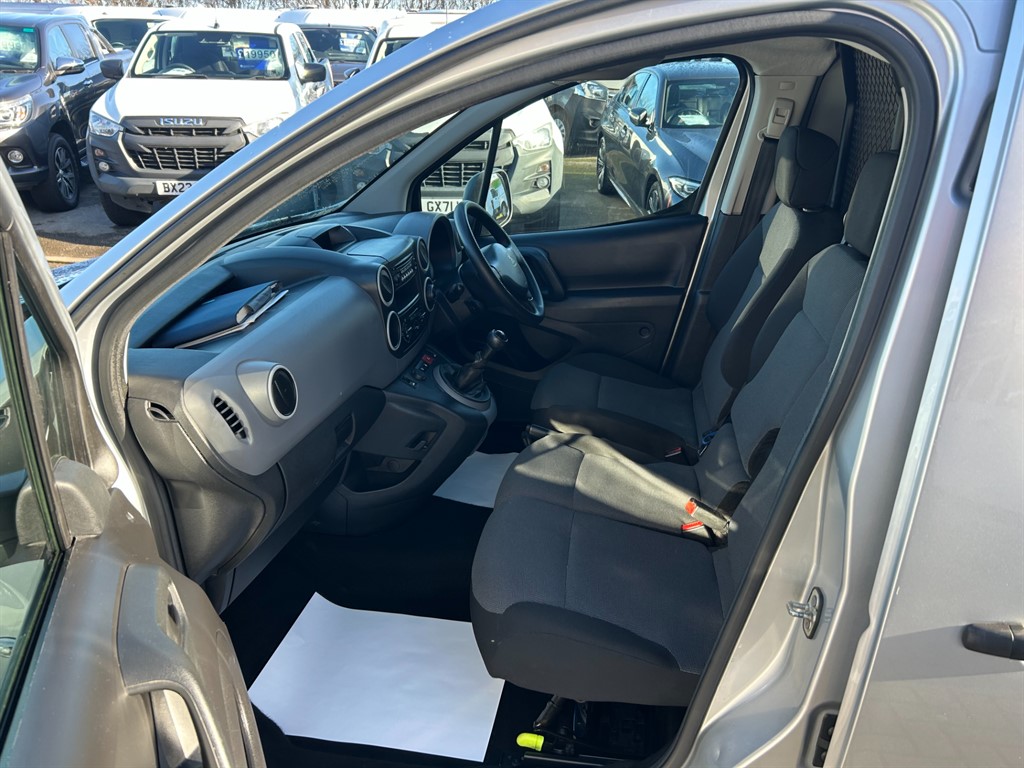 Used Peugeot Partner 2018 for sale - 77581710: Photo 15