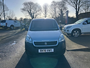 Used Peugeot Partner 2018 for sale - 77581710: Photo