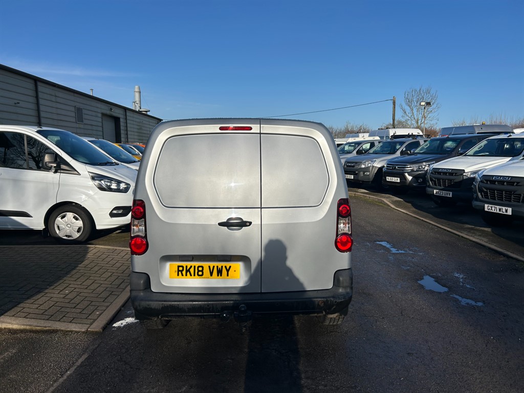 Used Peugeot Partner 2018 for sale - 77581710: Photo 9