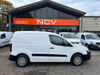 Used Peugeot Partner 2018 for sale - 76184146: Photo