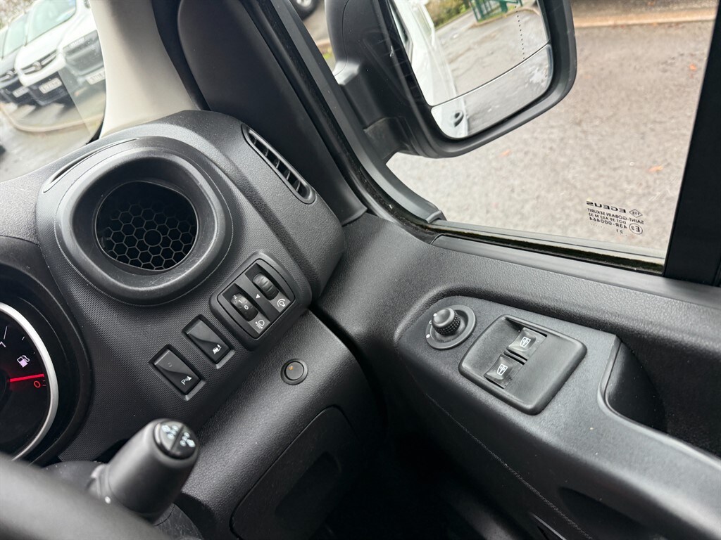 Used Renault Trafic 2021 for sale - 76664633: Photo 18