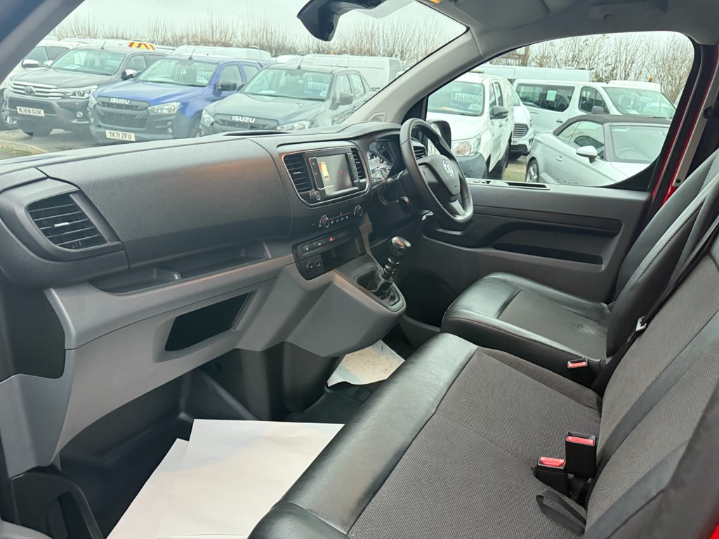 Used Vauxhall Vivaro 2022 for sale - 77047916: Photo 11