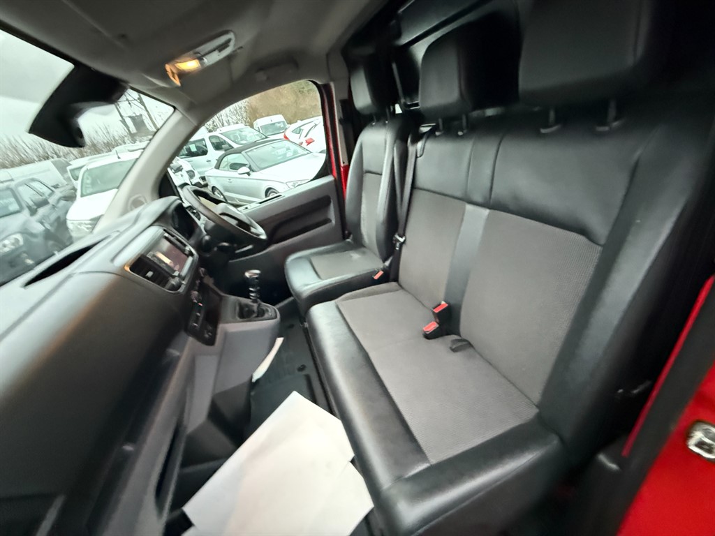 Used Vauxhall Vivaro 2022 for sale - 77047916: Photo 12