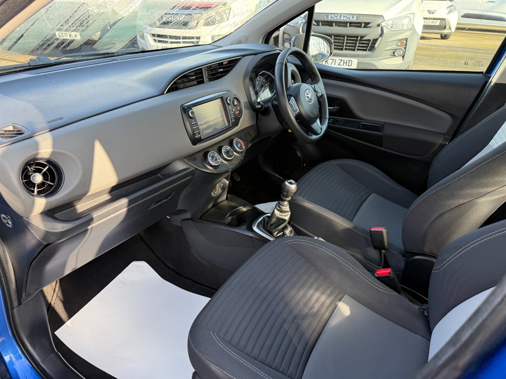 Used Toyota Yaris 2020 for sale - 77665349: Photo 7