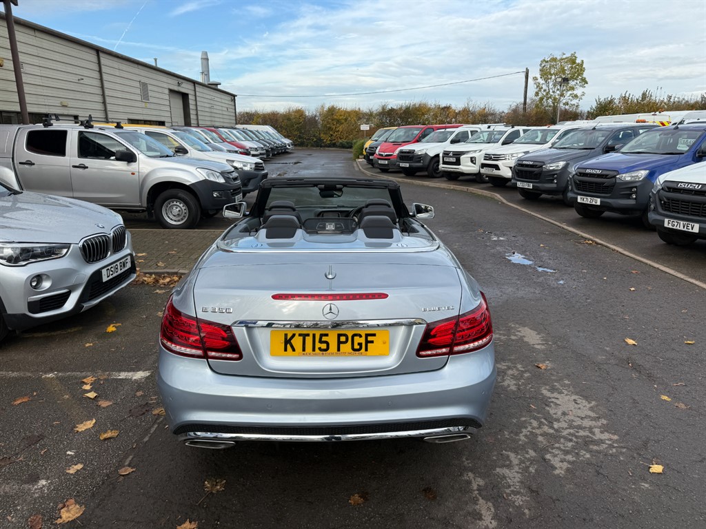 Used Mercedes-Benz E Class 2015 for sale - 76487671: Photo 5