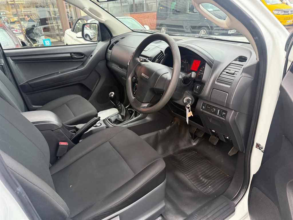 Used Isuzu D-Max 2019 for sale - 77300742: Photo 12