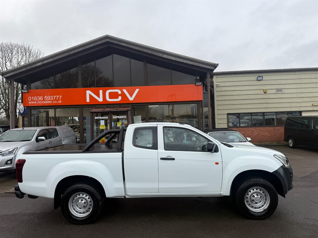 Used Isuzu D-Max 2019 for sale - 77300742: Photo 2