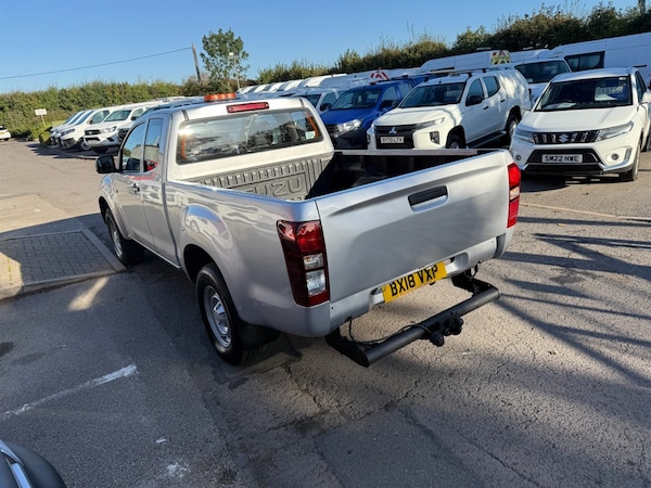 Used Isuzu D-Max 2018 for sale - 76034081: Photo 6