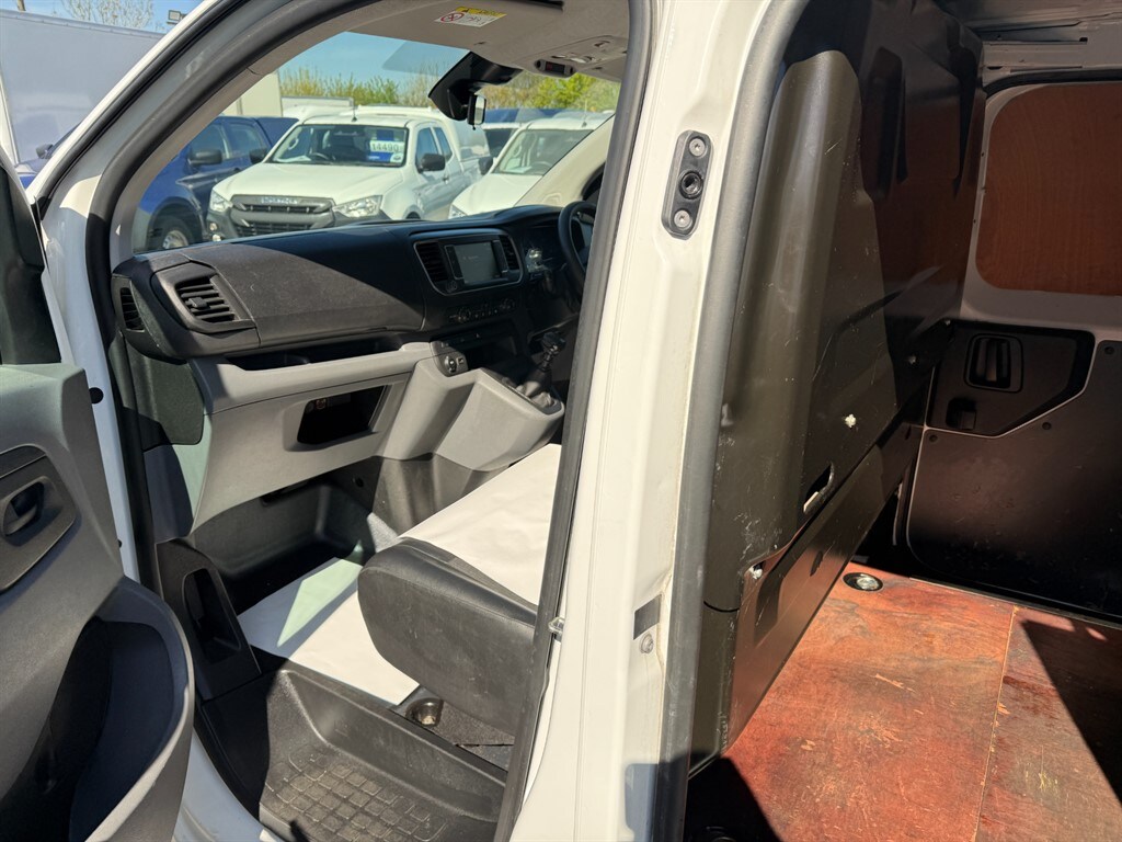 Used Vauxhall Vivaro 2020 for sale - 78159127: Photo 12