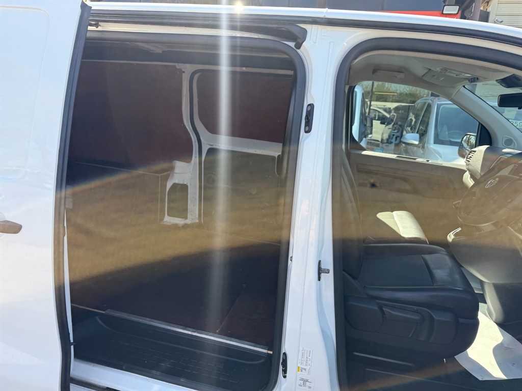 Used Vauxhall Vivaro 2020 for sale - 78159127: Photo 15