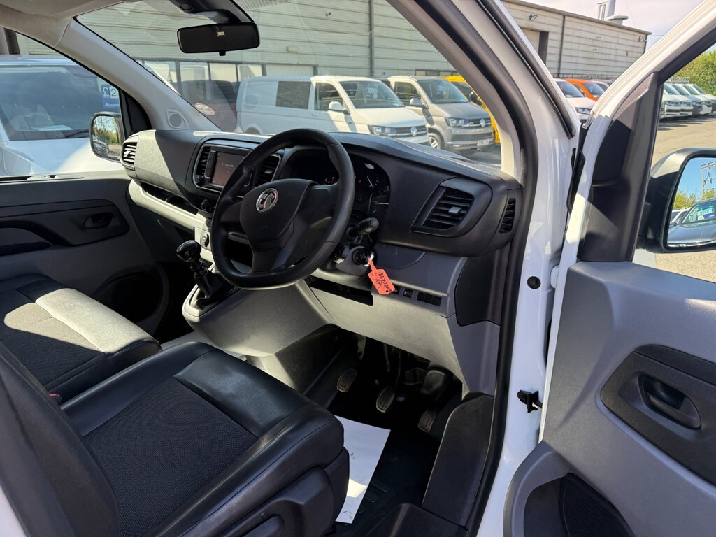 Used Vauxhall Vivaro 2020 for sale - 78159127: Photo 16