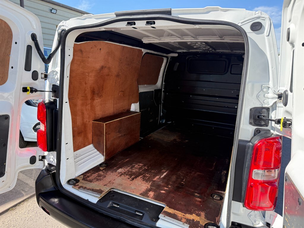 Used Vauxhall Vivaro 2020 for sale - 78159127: Photo 7