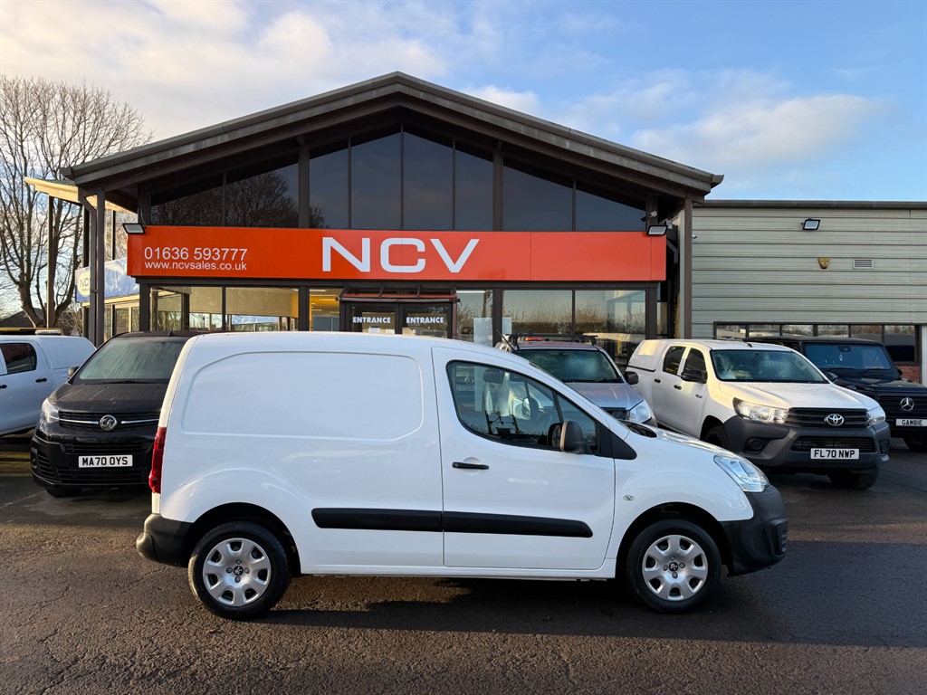 Used Peugeot Partner 2018 for sale - 76709768: Photo 2