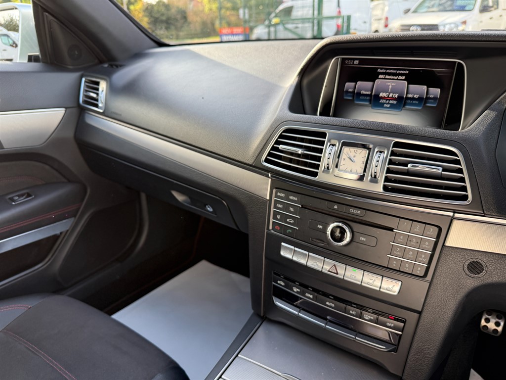 Used Mercedes-Benz E Class 2016 for sale - 76196196: Photo 22