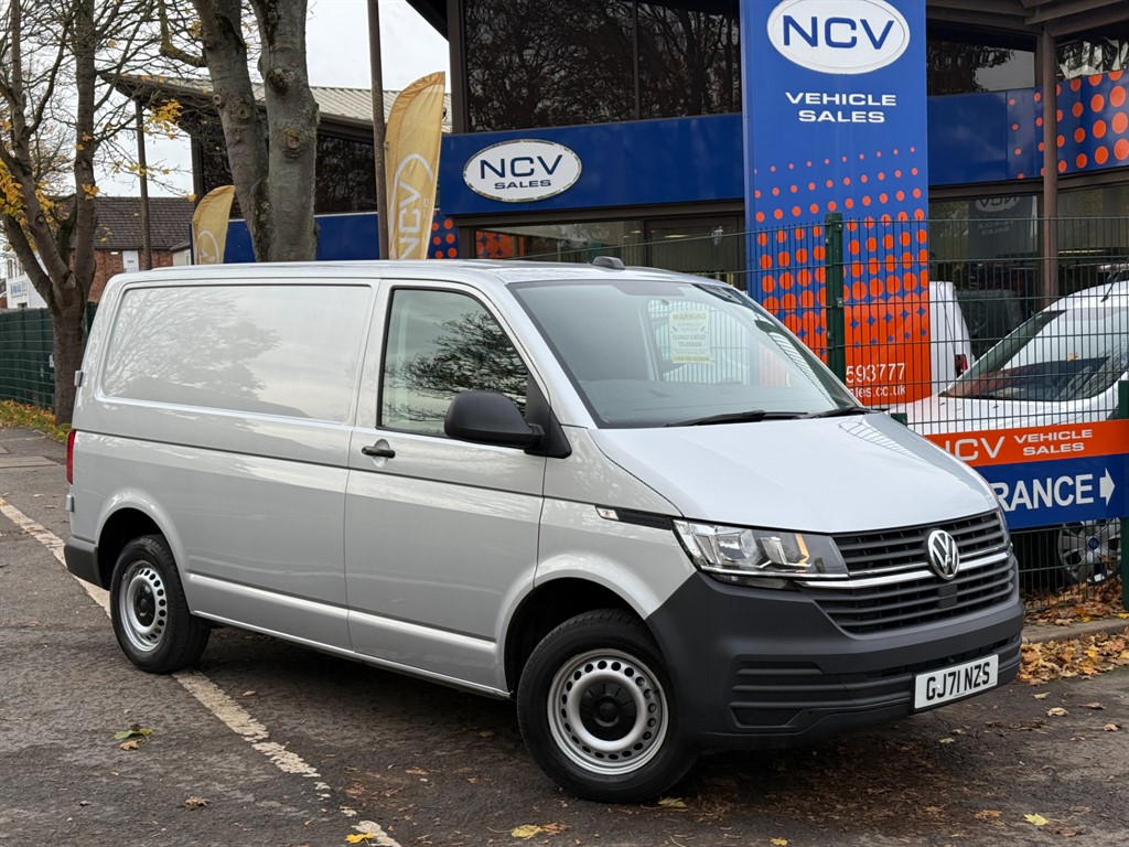 Used Volkswagen Transporter 2021 for sale - 76428396: Photo 1