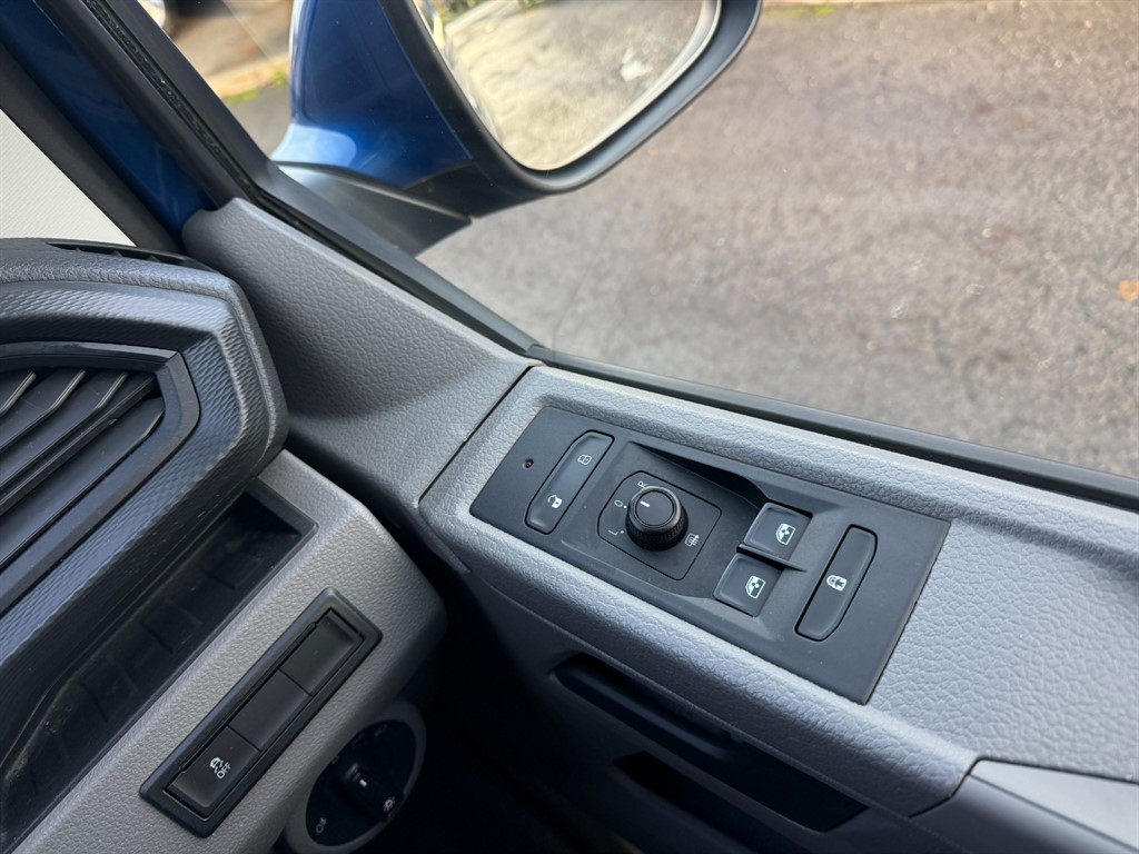 Used Volkswagen Transporter 2020 for sale - 76835092: Photo 13