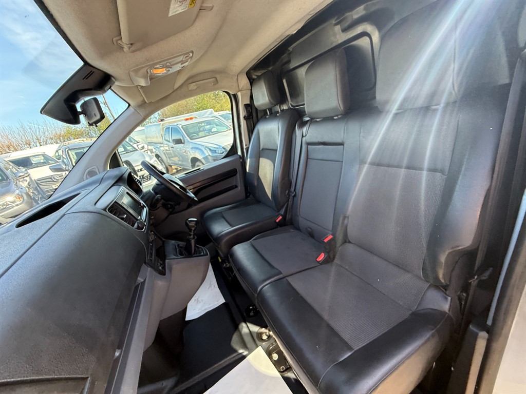 Used Vauxhall Vivaro 2021 for sale - 78028221: Photo 9