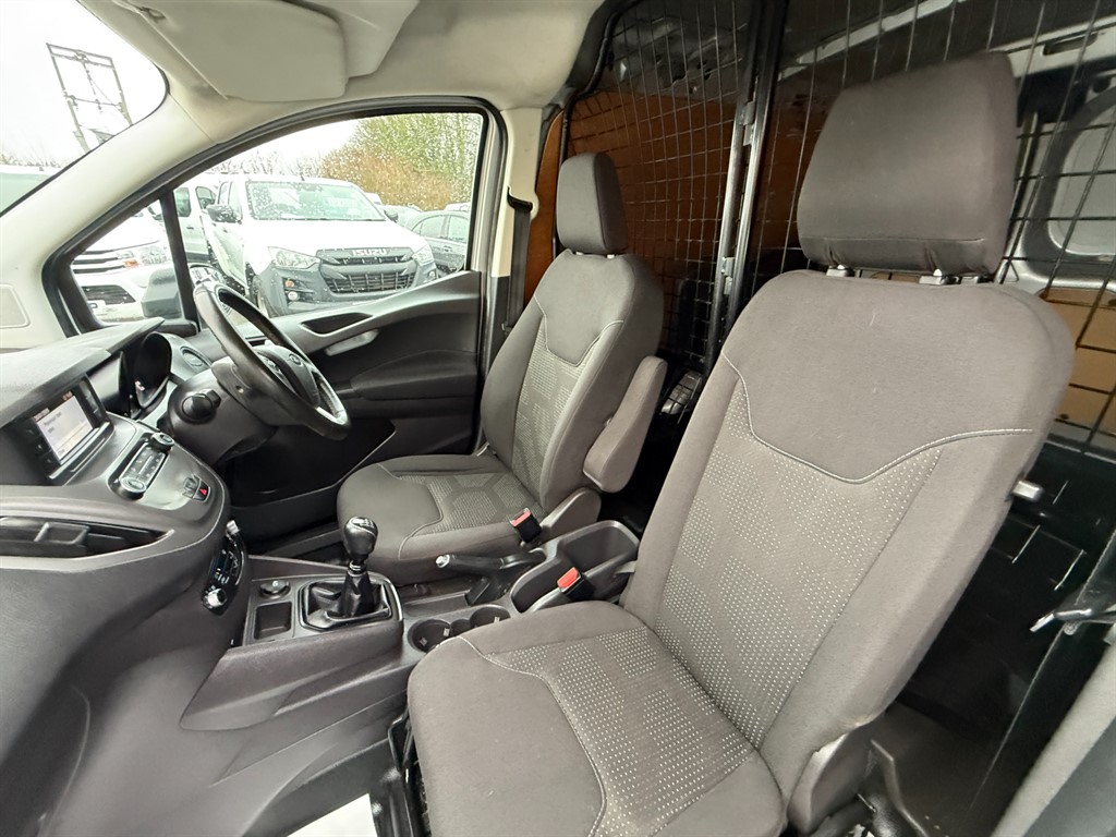 Used Ford Transit Courier 2019 for sale - 77381287: Photo 12