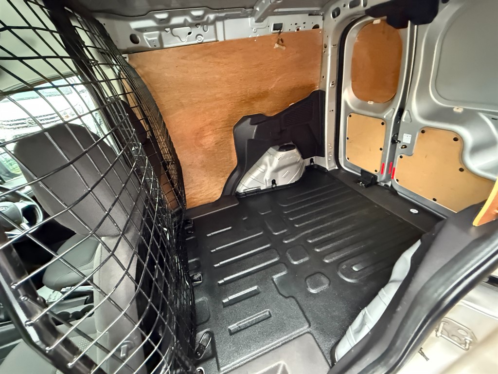 Used Ford Transit Courier 2019 for sale - 77381287: Photo 13