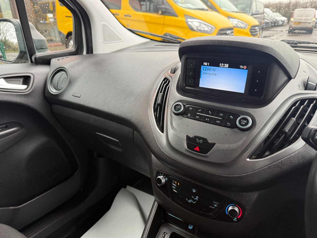 Used Ford Transit Courier 2019 for sale - 77381287: Photo 16