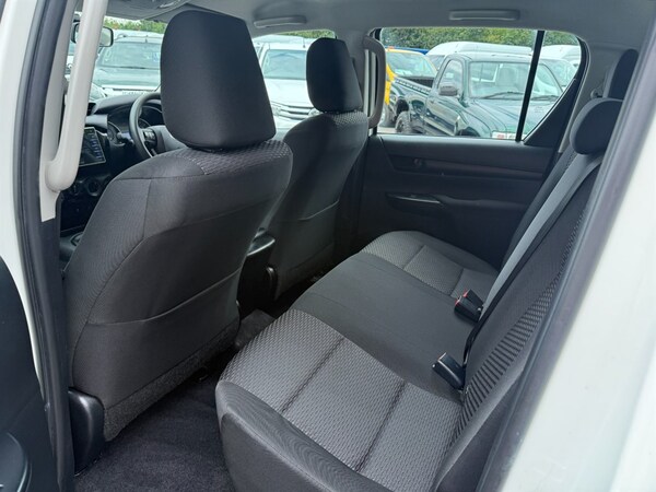 Used Toyota Hilux 2020 for sale - 75571105: Photo 10