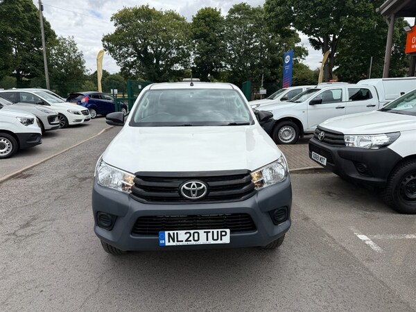 Used Toyota Hilux 2020 for sale - 75571105: Photo 14