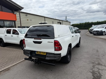 Used Toyota Hilux 2020 for sale - 75571105: Photo
