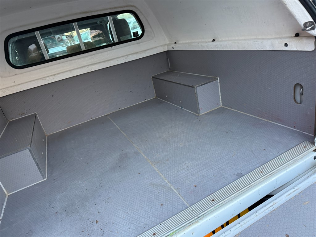 Used Toyota Hilux 2020 for sale - 76640631: Photo 5