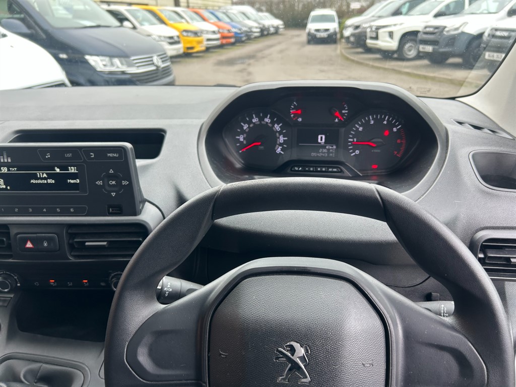 Used Peugeot Partner 2021 for sale - 77911524: Photo 26