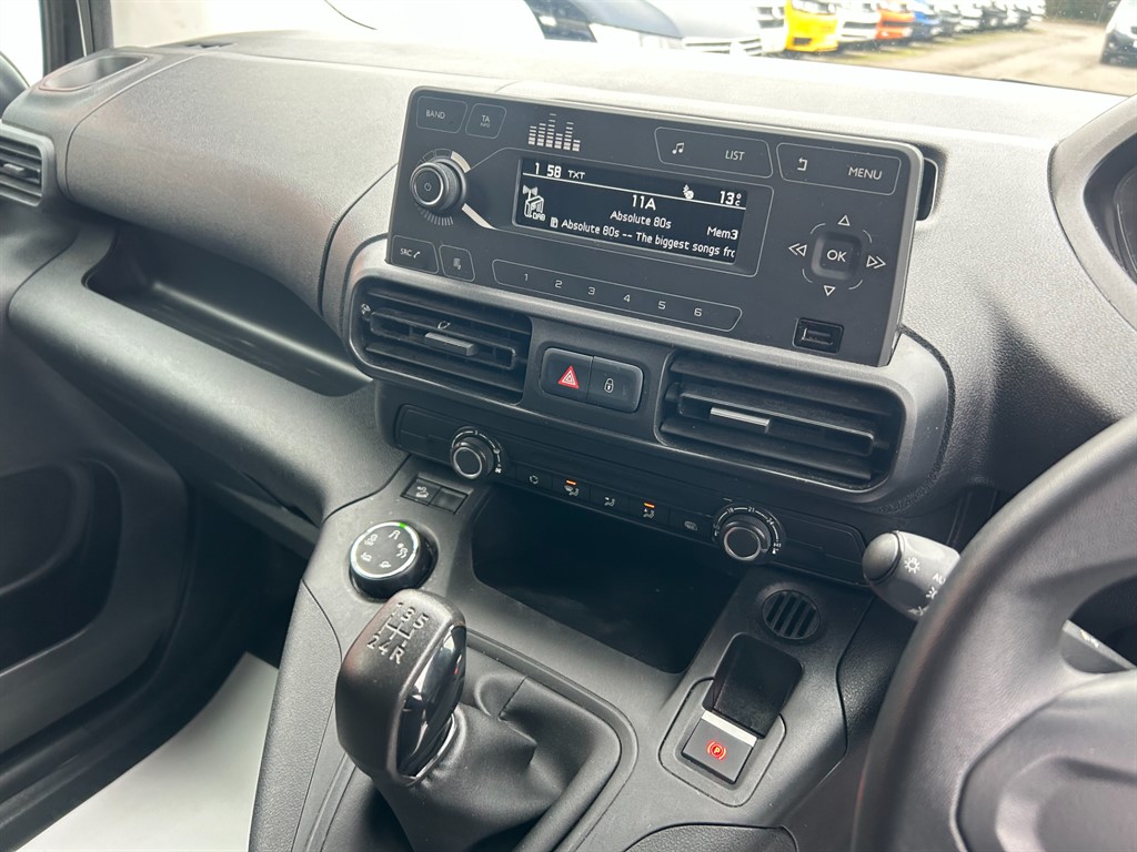 Used Peugeot Partner 2021 for sale - 77911524: Photo 28