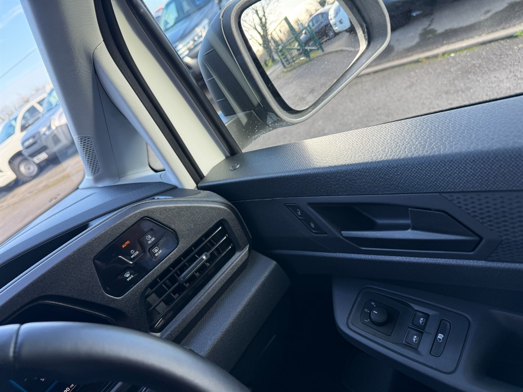 Used Volkswagen Caddy Maxi 2024 for sale - 77890208: Photo 14