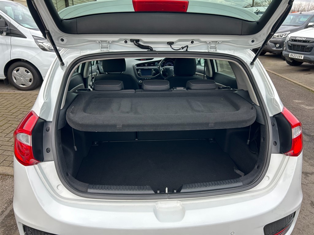 Used Kia Ceed 2017 for sale - 77592521: Photo 11