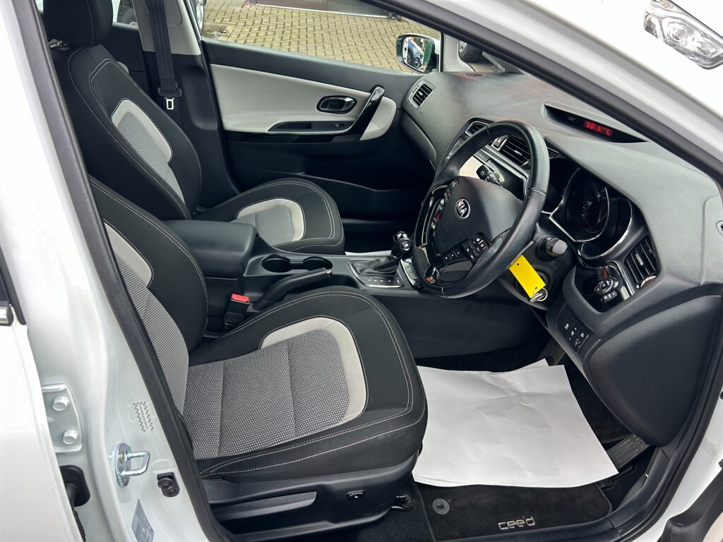 Used Kia Ceed 2017 for sale - 77592521: Photo 15