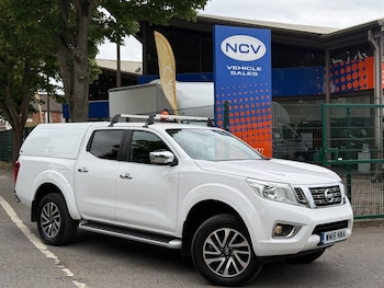 Nissan - Navara