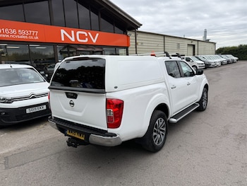 Used Nissan Navara 2018 for sale - 75692195: Photo