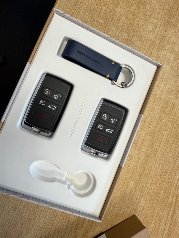 Used Land Rover Defender 2023 for sale - 77746363: Photo 21