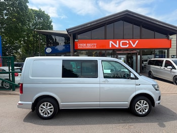 Used Volkswagen Transporter 2017 for sale - 79147307: Photo