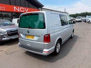Used Volkswagen Transporter 2017 for sale - 79147307: Photo