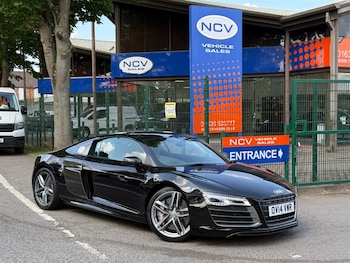 2014 - V10 PLUS QUATTRO 2-Door