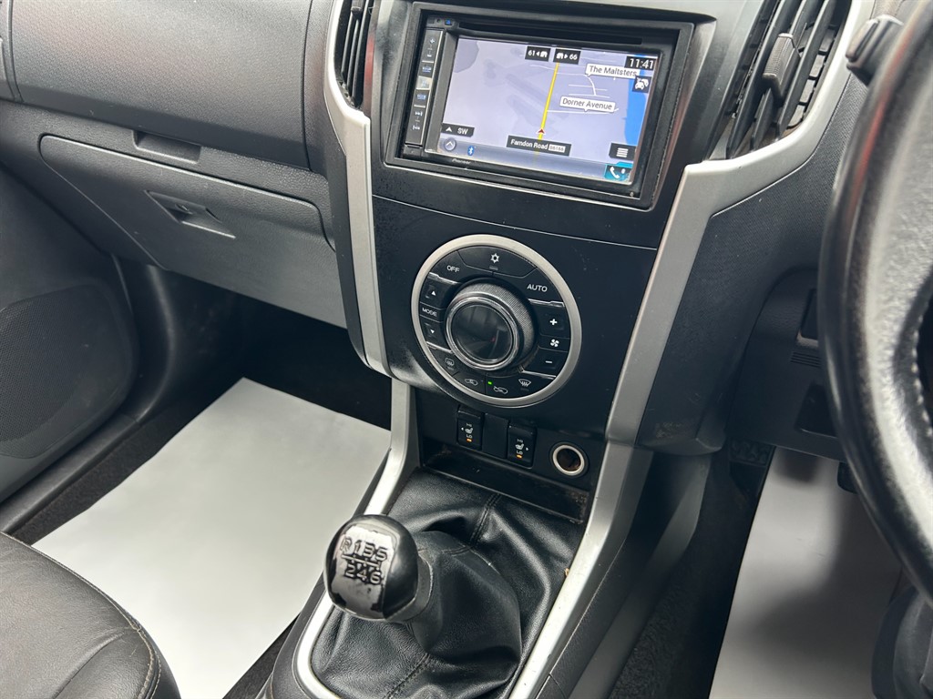 Used Isuzu D-Max 2015 for sale - 77307913: Photo 18