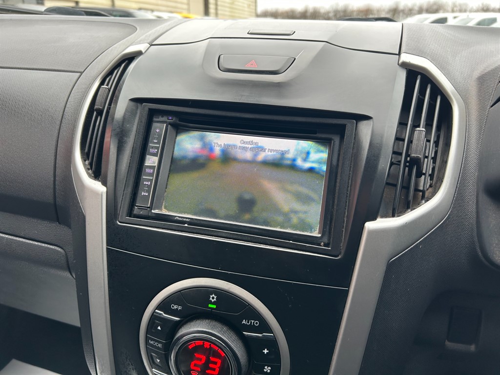 Used Isuzu D-Max 2015 for sale - 77307913: Photo 20