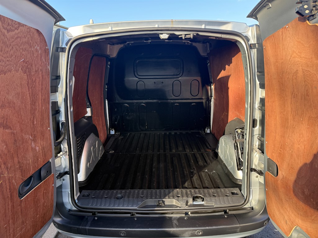 Used Renault Kangoo 2021 for sale - 76922073: Photo 10