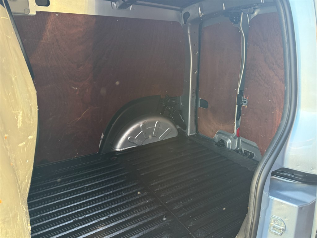 Used Renault Kangoo 2021 for sale - 76922073: Photo 11