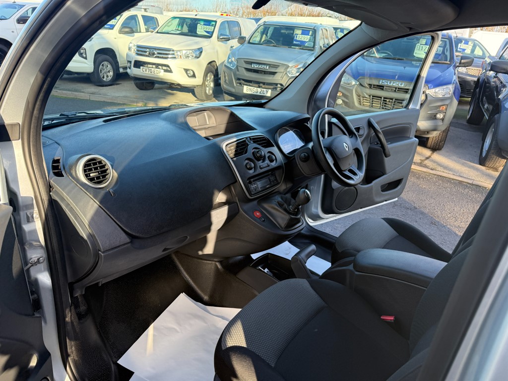 Used Renault Kangoo 2021 for sale - 76922073: Photo 12