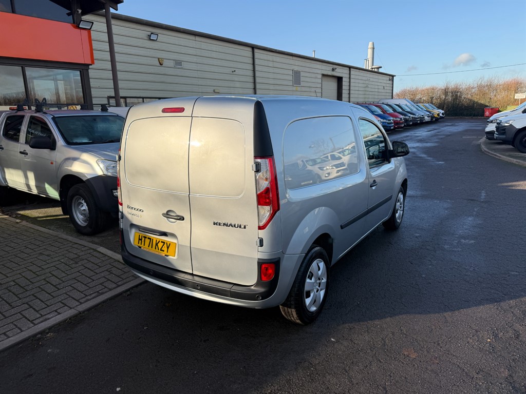 Used Renault Kangoo 2021 for sale - 76922073: Photo 3
