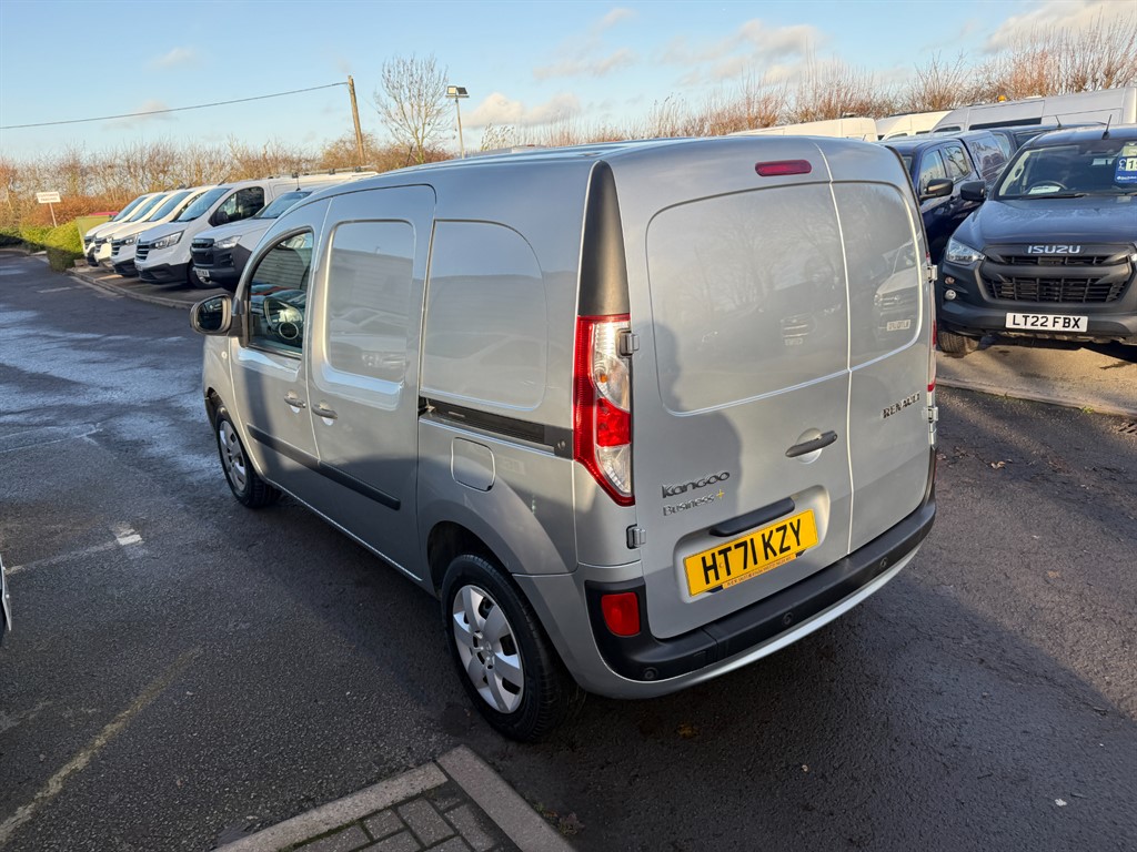 Used Renault Kangoo 2021 for sale - 76922073: Photo 5