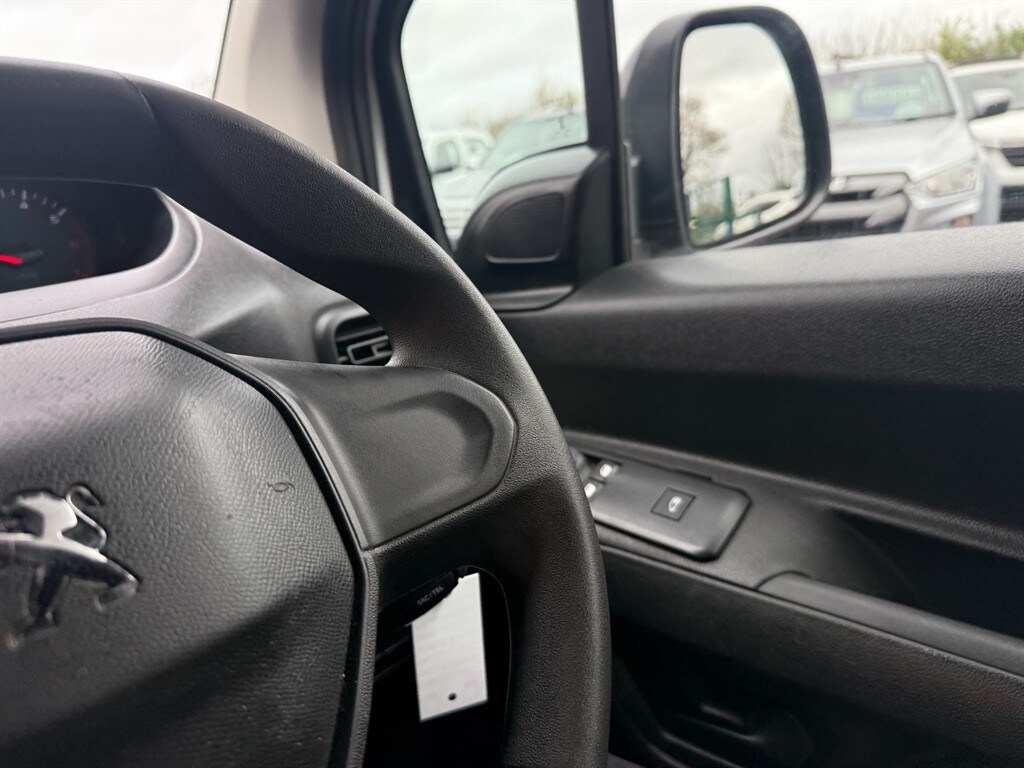 Used Peugeot Partner 2020 for sale - 78123350: Photo 17