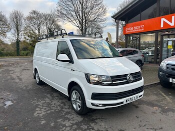 Used Volkswagen Transporter 2018 for sale - 76532360: Photo