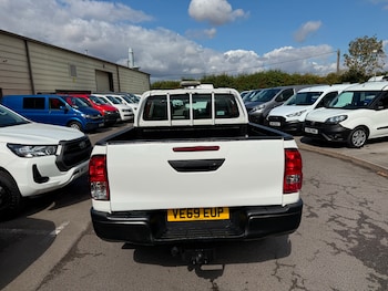 Used Toyota Hilux 2020 for sale - 79583939: Photo